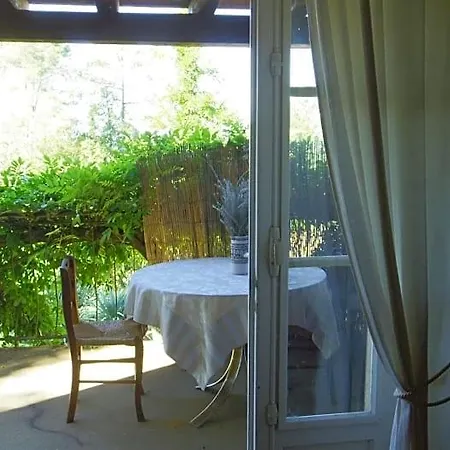 ベッド・アンド・ブレックファスト Zen