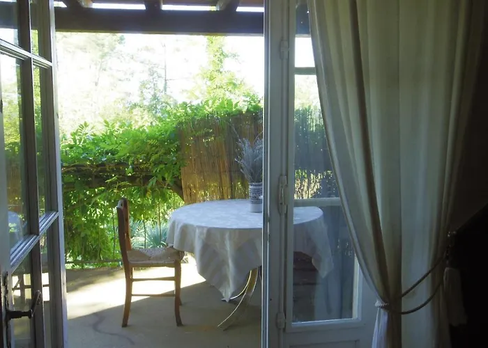 فندق مبيت وإفطار Zen دوم